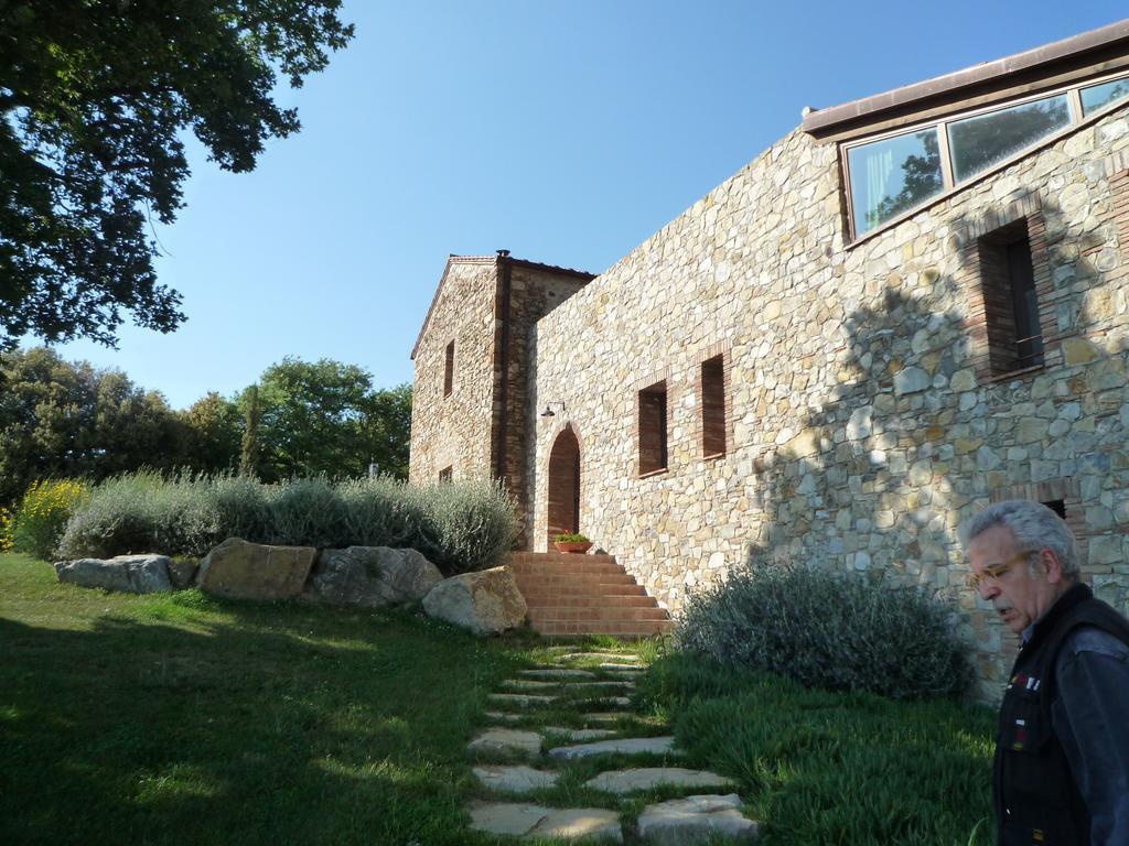 Podere Carceroni Poggi del Sasso Экстерьер фото